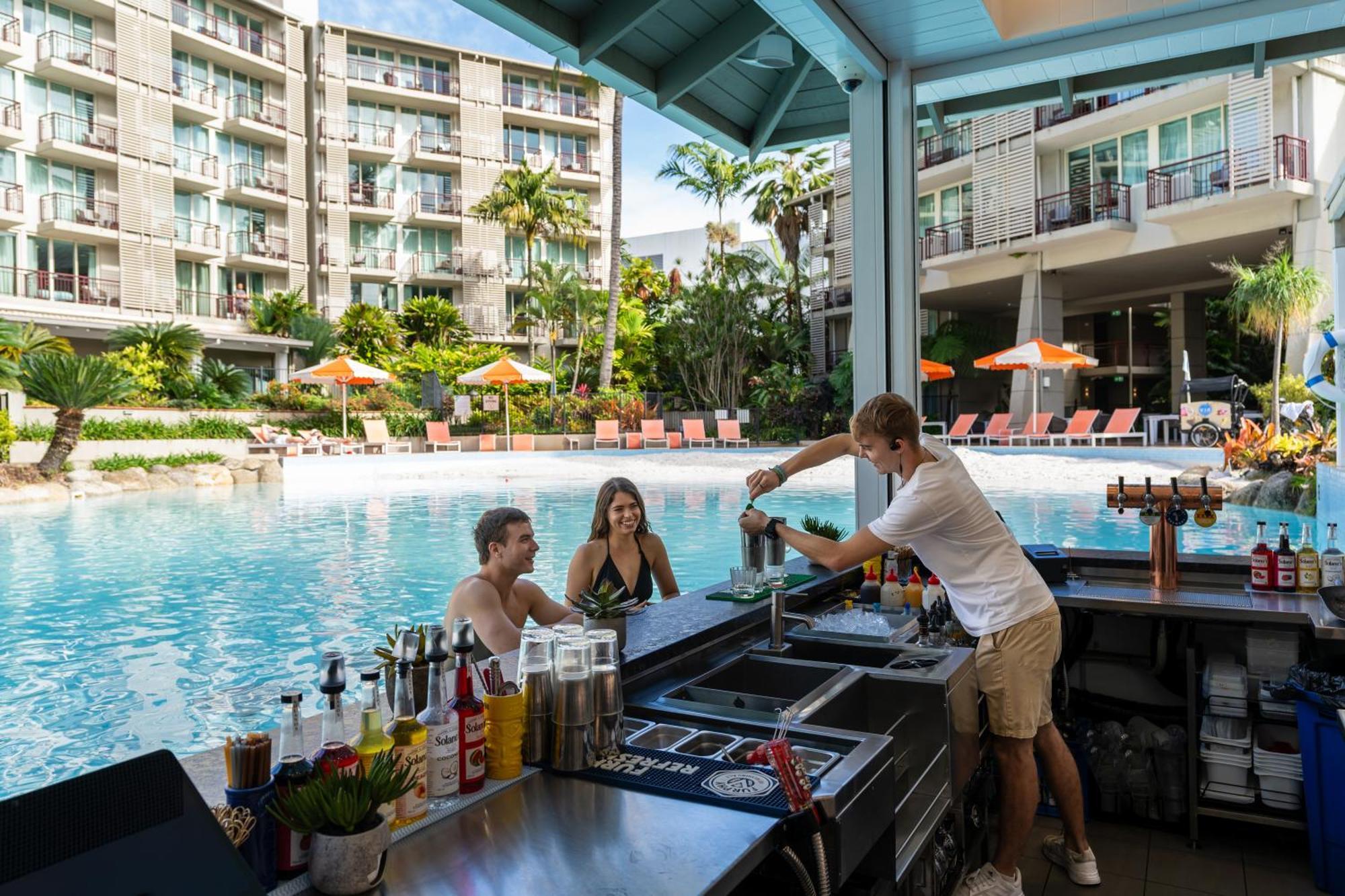 Novotel Cairns Oasis Resort Eksteriør billede