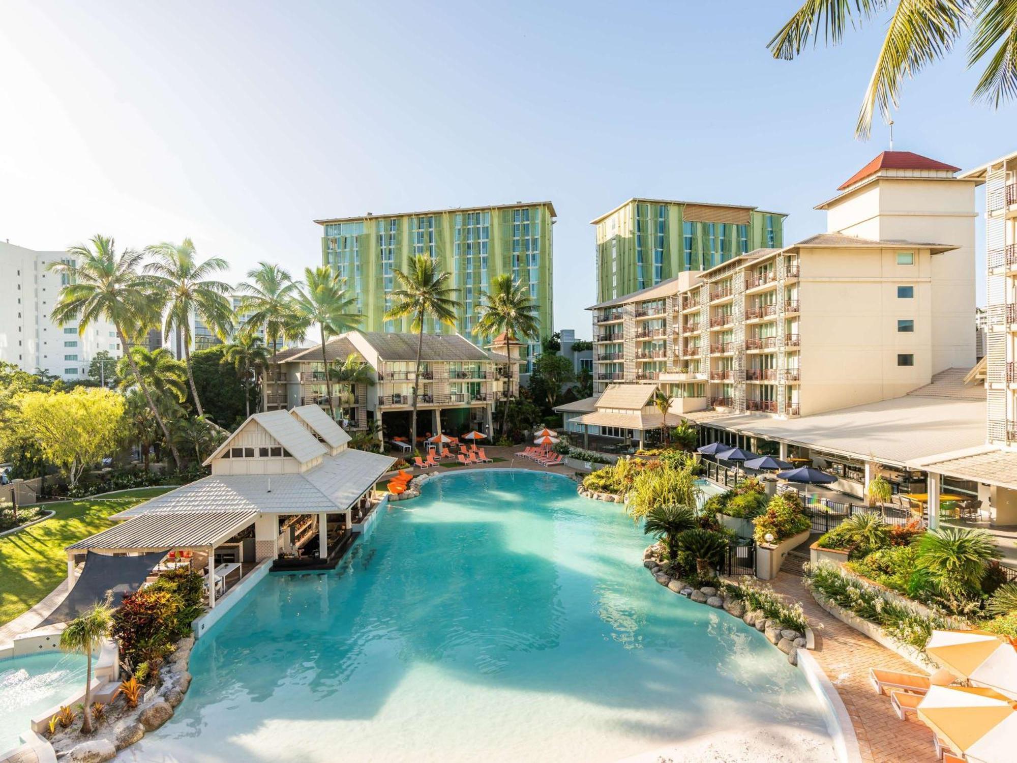 Novotel Cairns Oasis Resort Eksteriør billede